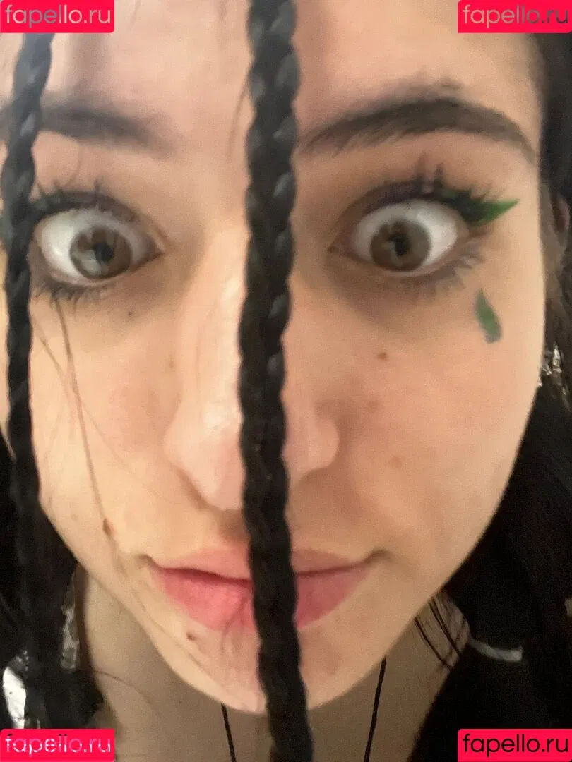 Niamausilol Onlyfans Photo Gallery 