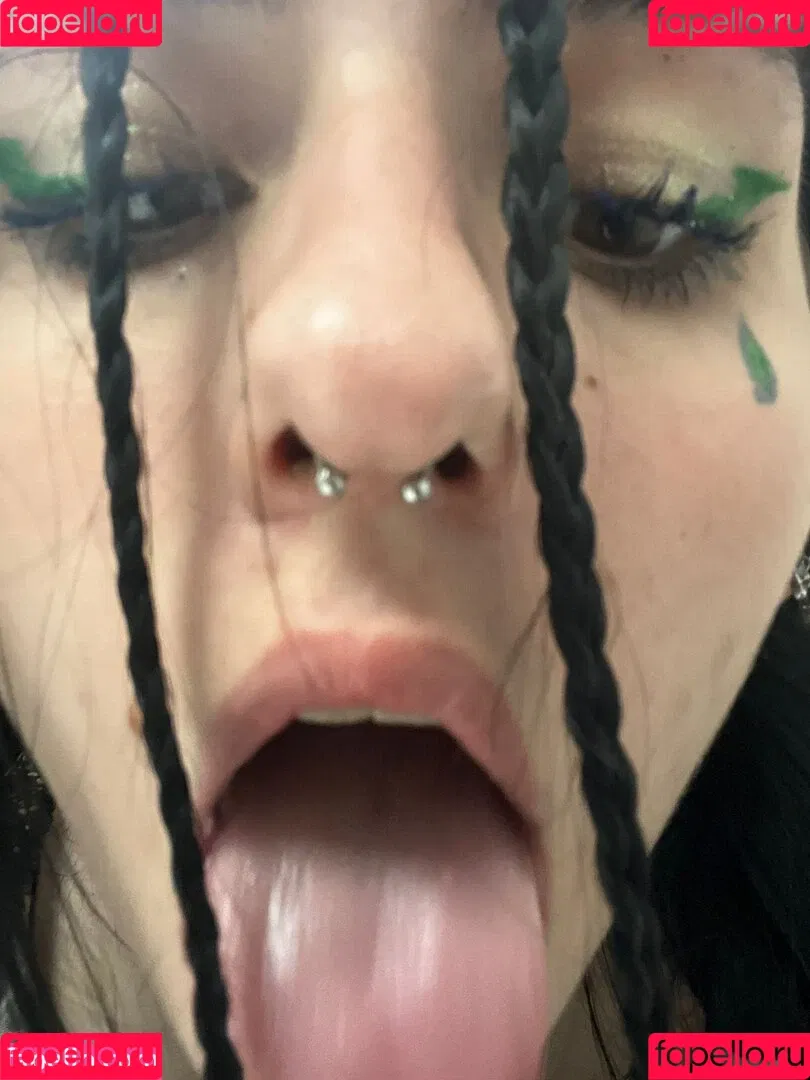 Niamausilol Onlyfans Photo Gallery 