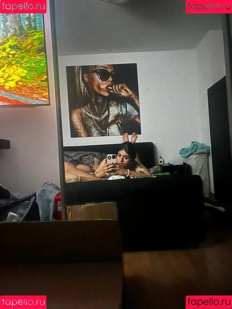 Niamausilol Onlyfans Photo Gallery 
