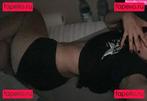 Niamausilol Onlyfans Photo Gallery 