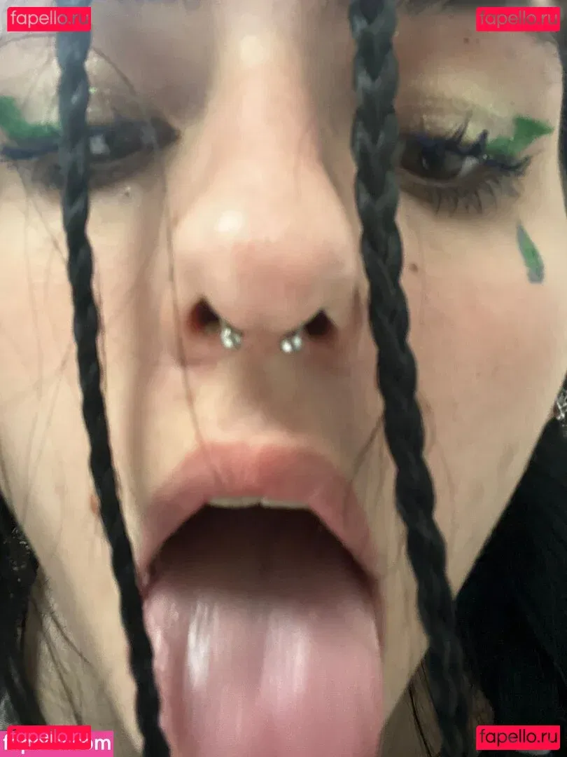 Niamausilol Onlyfans Photo Gallery 