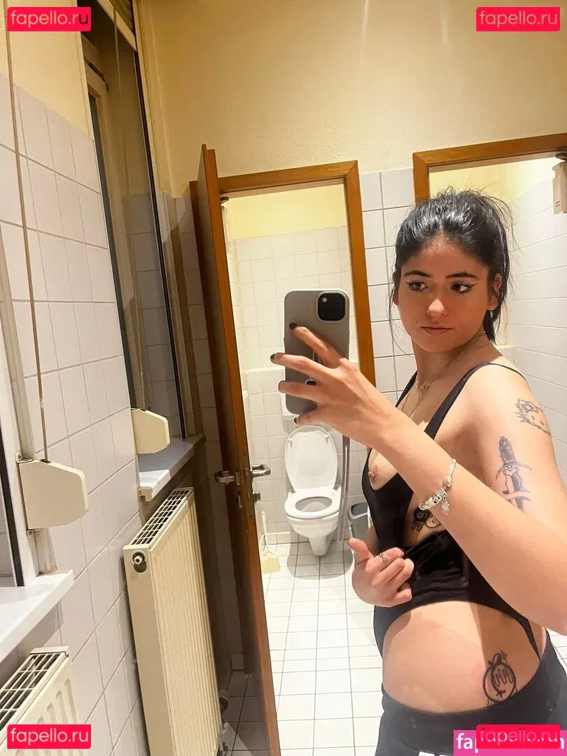 Niamausilol Onlyfans Photo Gallery 