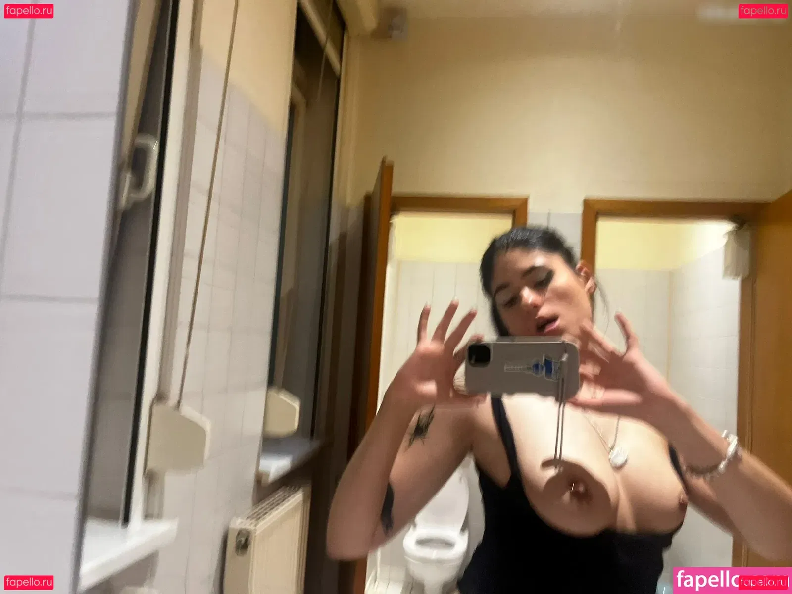 Niamausilol Onlyfans Photo Gallery 