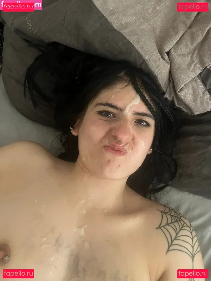 Niamausilol Onlyfans Photo Gallery 