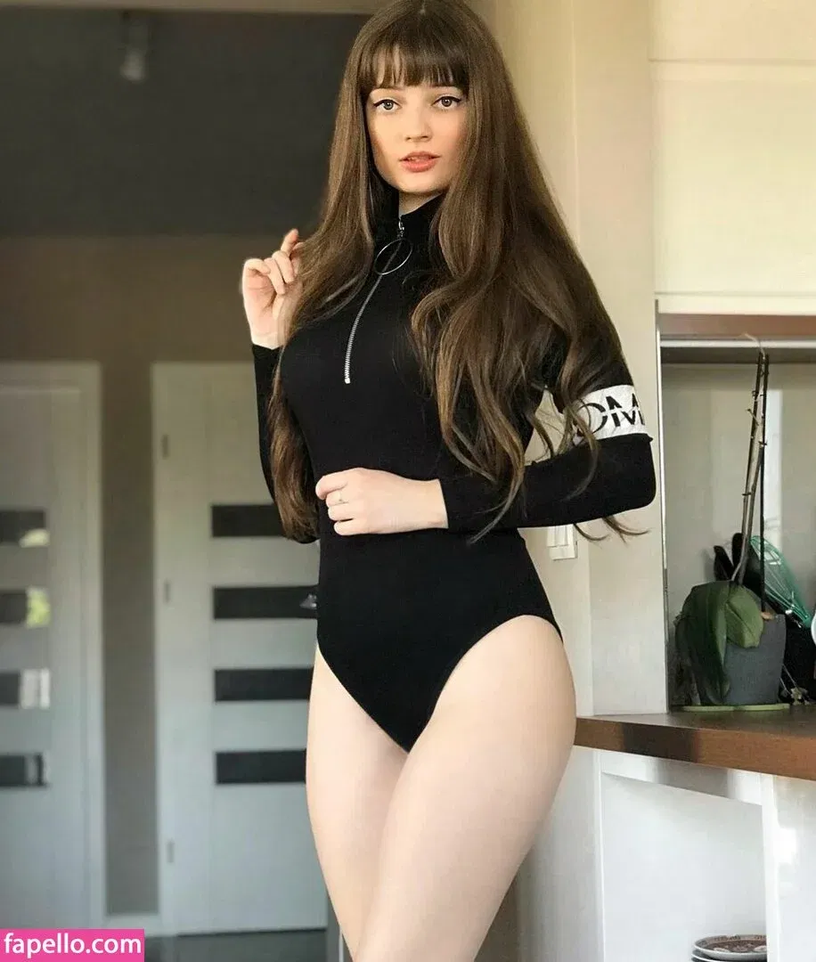 nixiqt Onlyfans Photo Gallery 