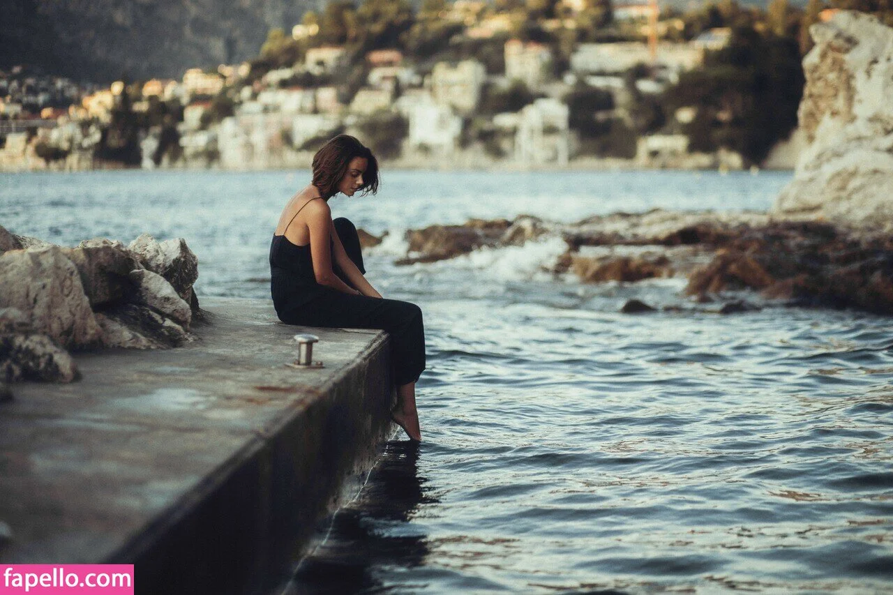 Victorienne Magnen Onlyfans Photo Gallery 