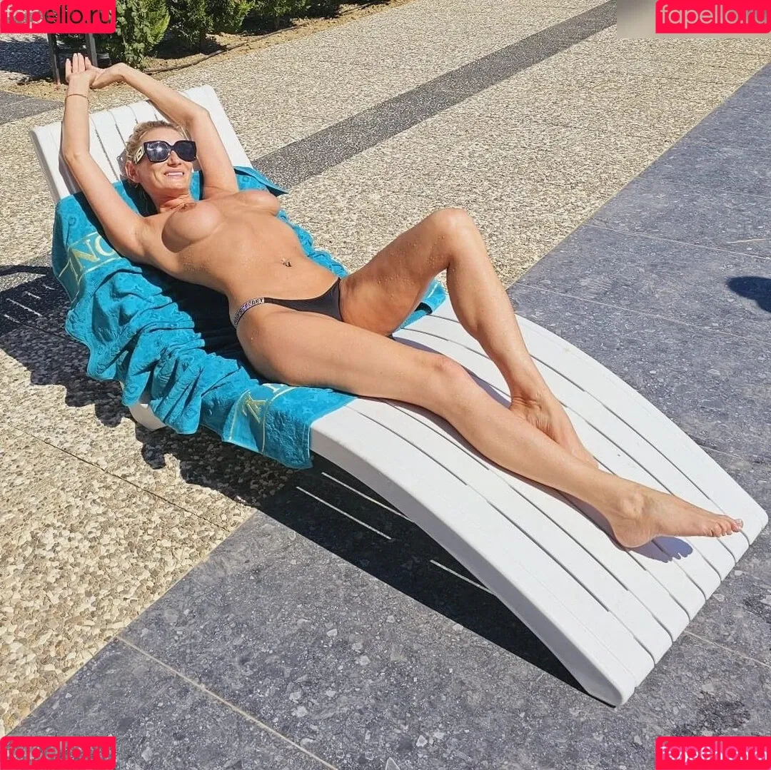Vika Viktoria Onlyfans Photo Gallery 