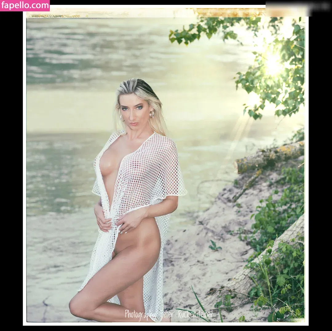 Vika Viktoria Onlyfans Photo Gallery 