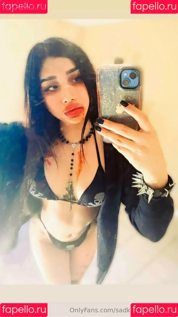 sadkittyprincess69 Onlyfans Photo Gallery 