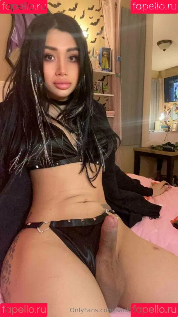 sadkittyprincess69 Onlyfans Photo Gallery 