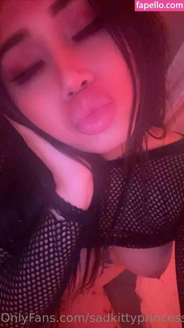 sadkittyprincess69 Onlyfans Photo Gallery 