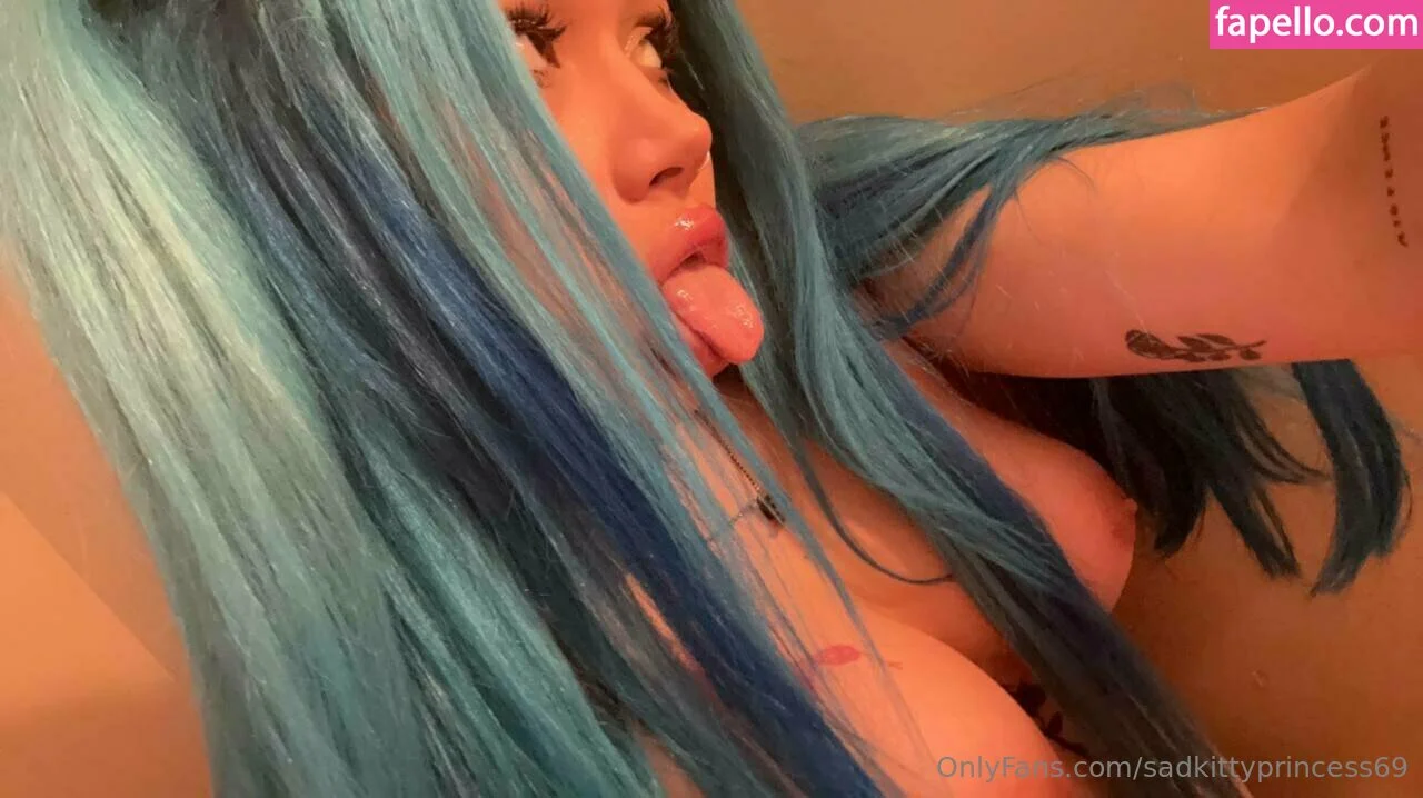 sadkittyprincess69 Onlyfans Photo Gallery 