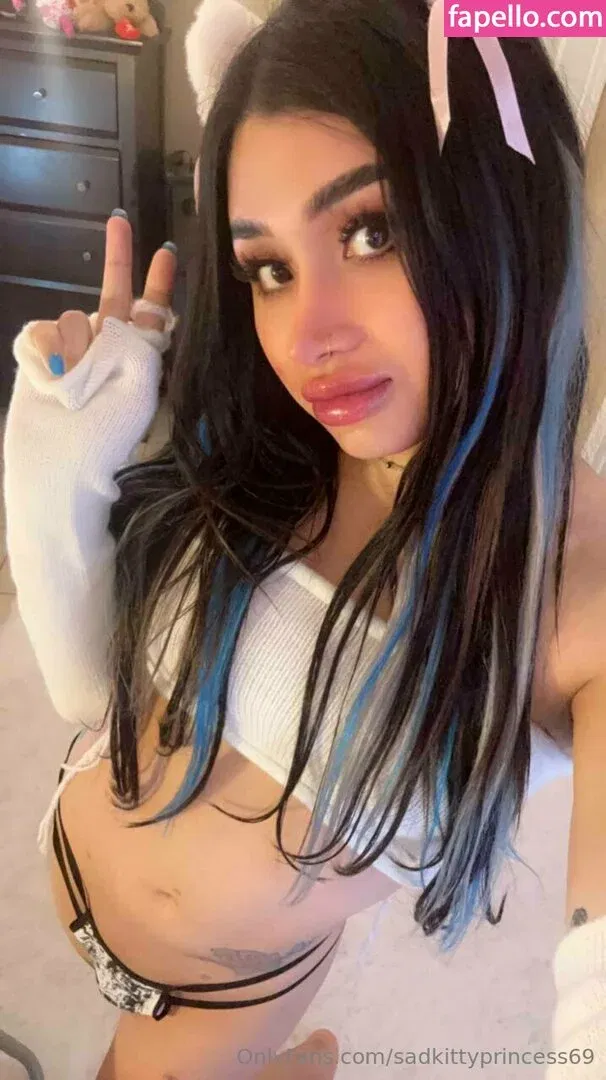 sadkittyprincess69 Onlyfans Photo Gallery 
