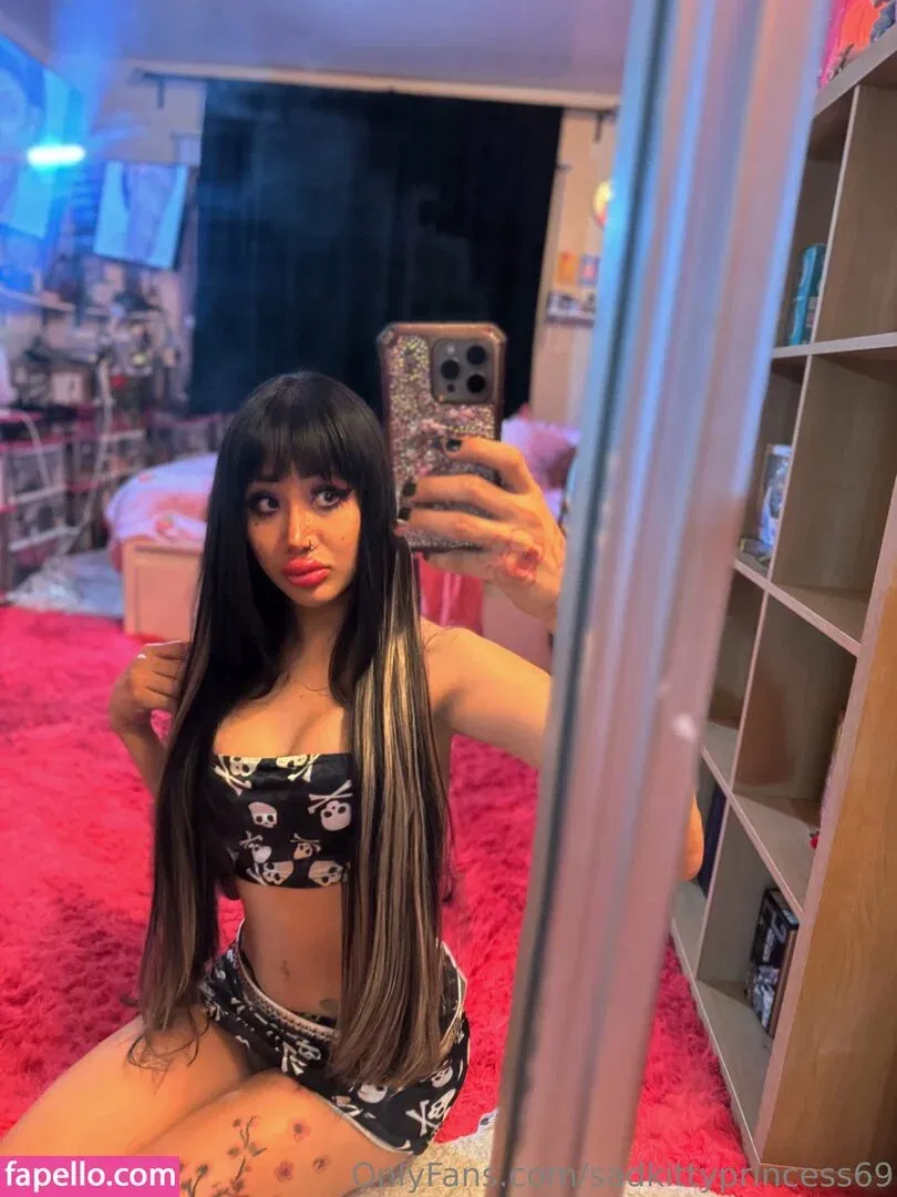 sadkittyprincess69 Onlyfans Photo Gallery 