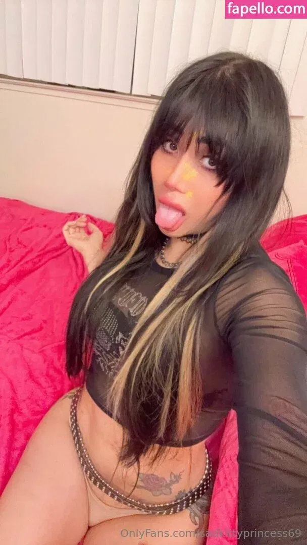 sadkittyprincess69 Onlyfans Photo Gallery 