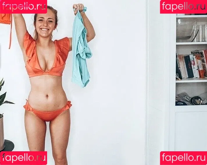 Carina Spoon Onlyfans Photo Gallery 