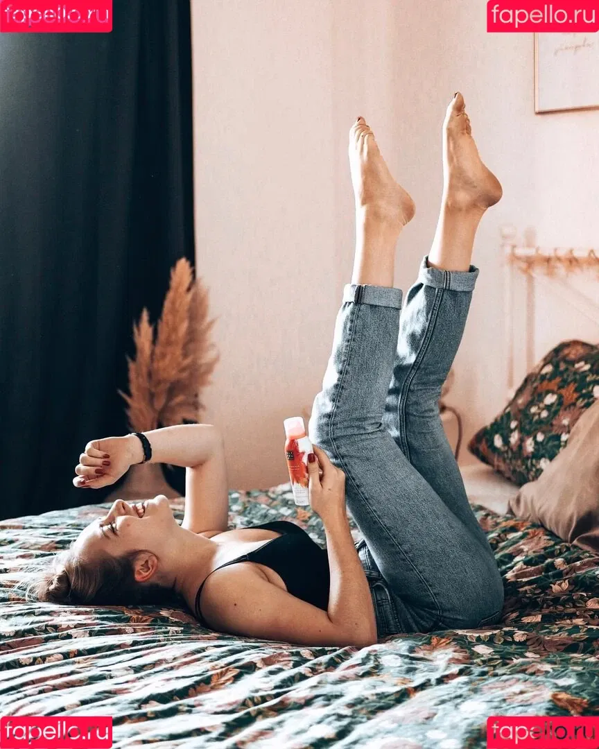 Carina Spoon Onlyfans Photo Gallery 