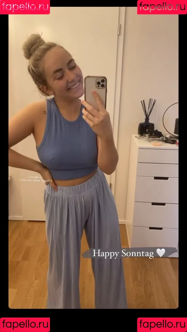 Carina Spoon Onlyfans Photo Gallery 