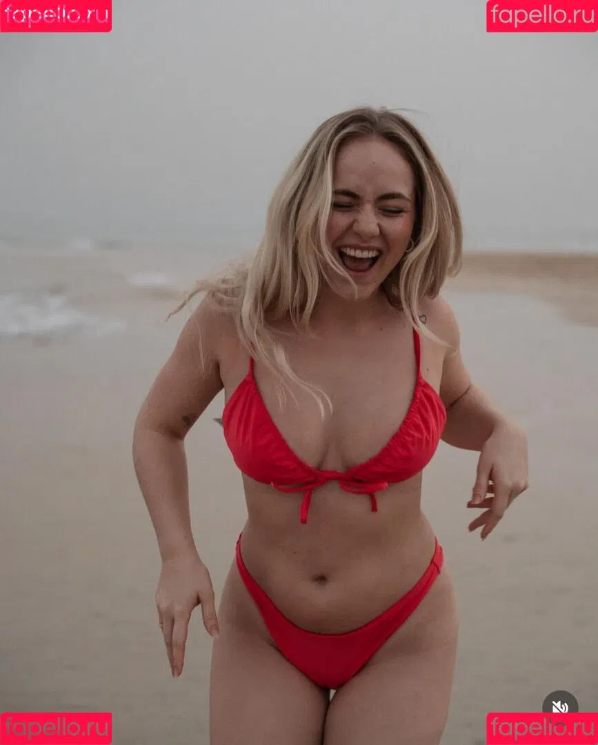 Carina Spoon Onlyfans Photo Gallery 