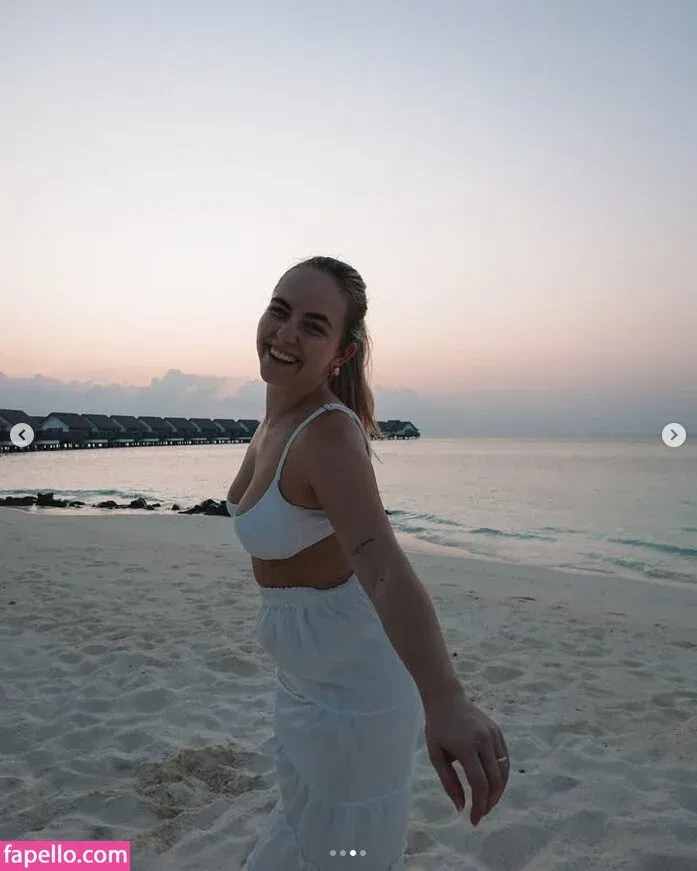 Carina Spoon Onlyfans Photo Gallery 