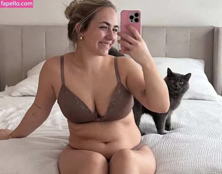 Carina Spoon Onlyfans Photo Gallery 