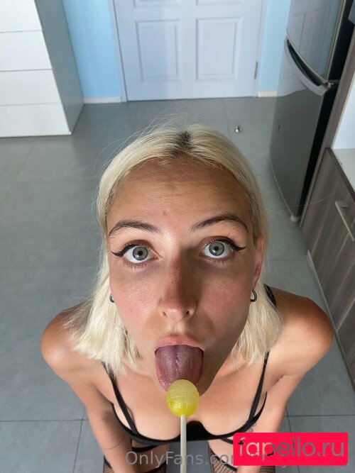 fairyylilly Onlyfans Photo Gallery 