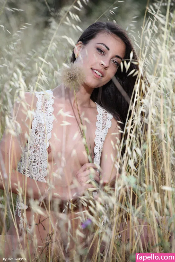 Lorena Onlyfans Photo Gallery 