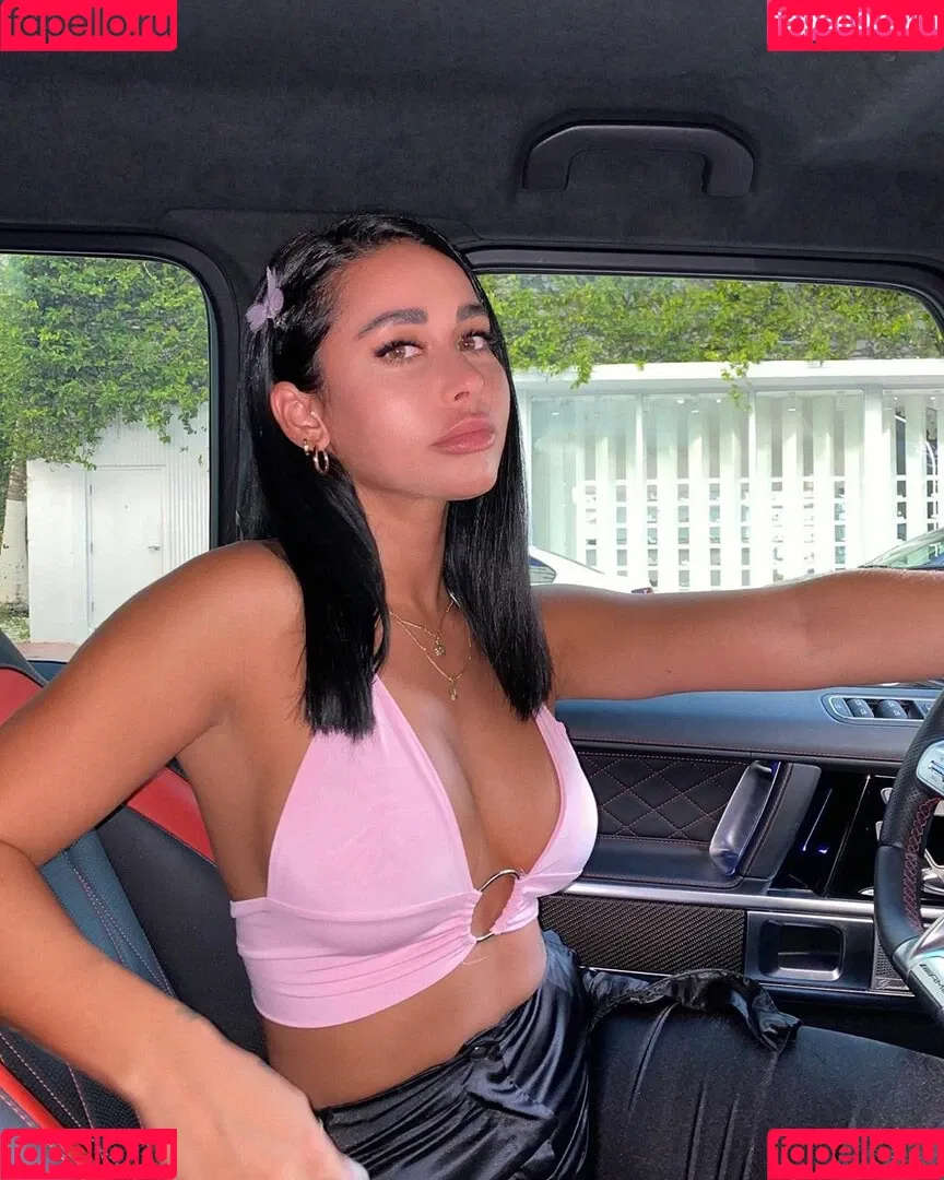 Stephanie Rao Onlyfans Photo Gallery 