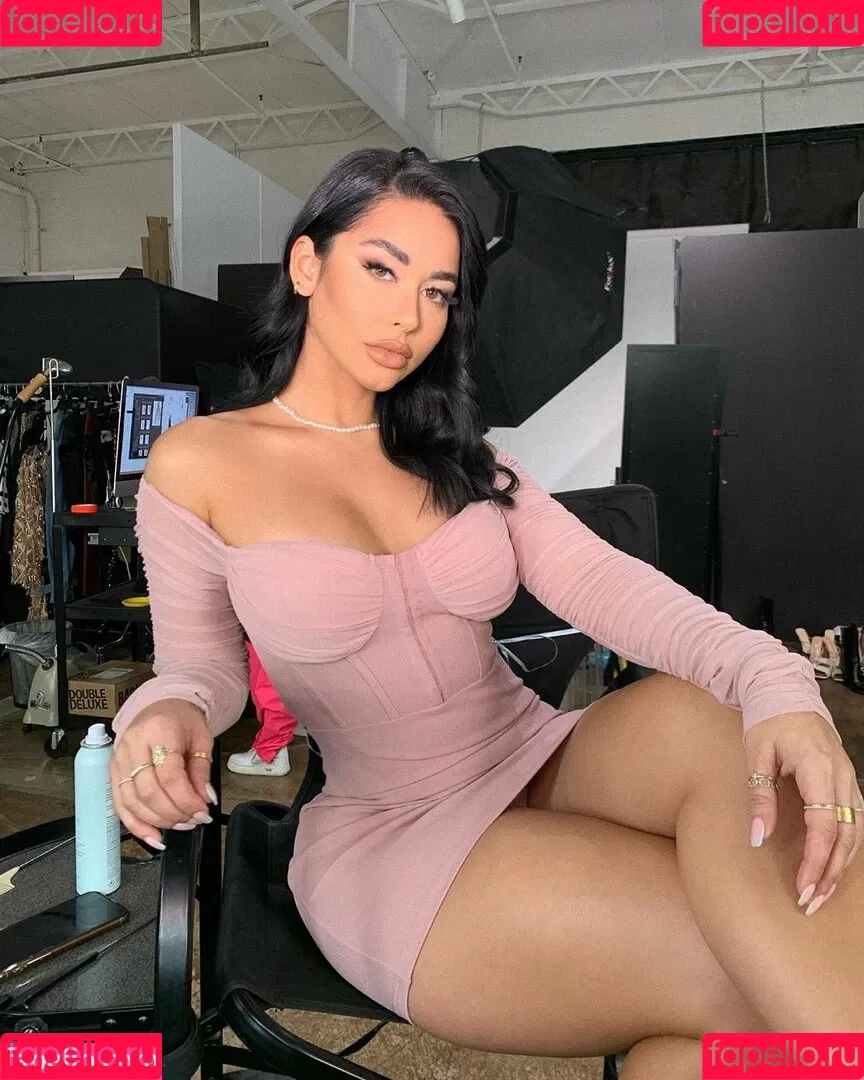 Stephanie Rao Onlyfans Photo Gallery 