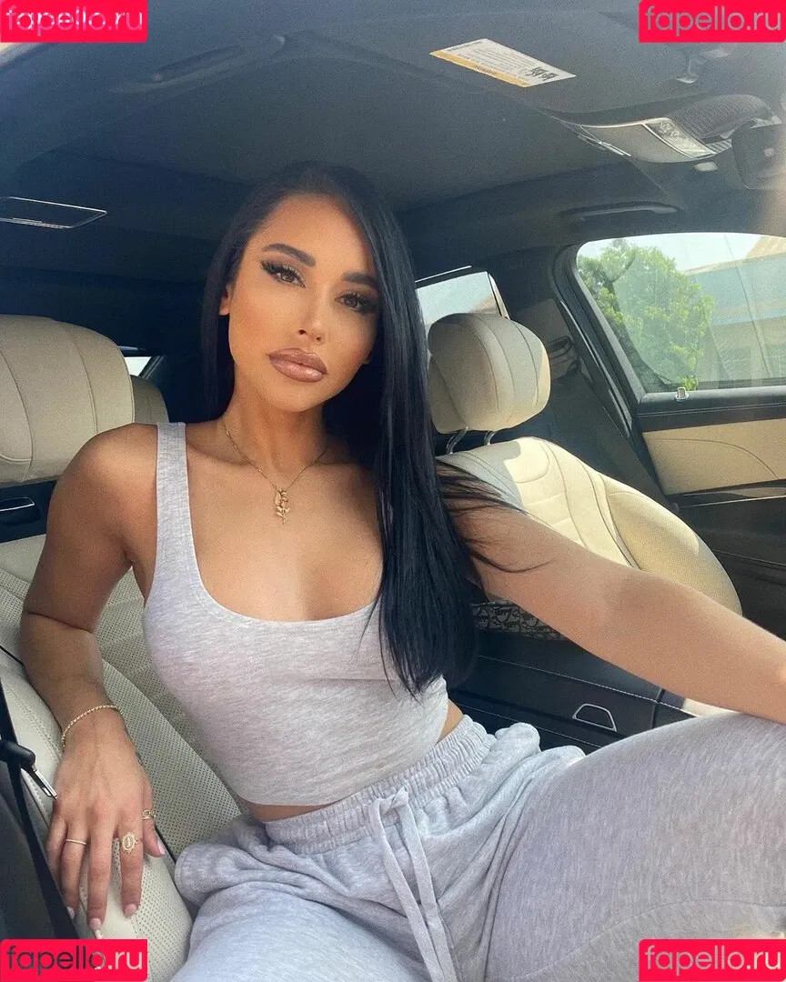 Stephanie Rao Onlyfans Photo Gallery 