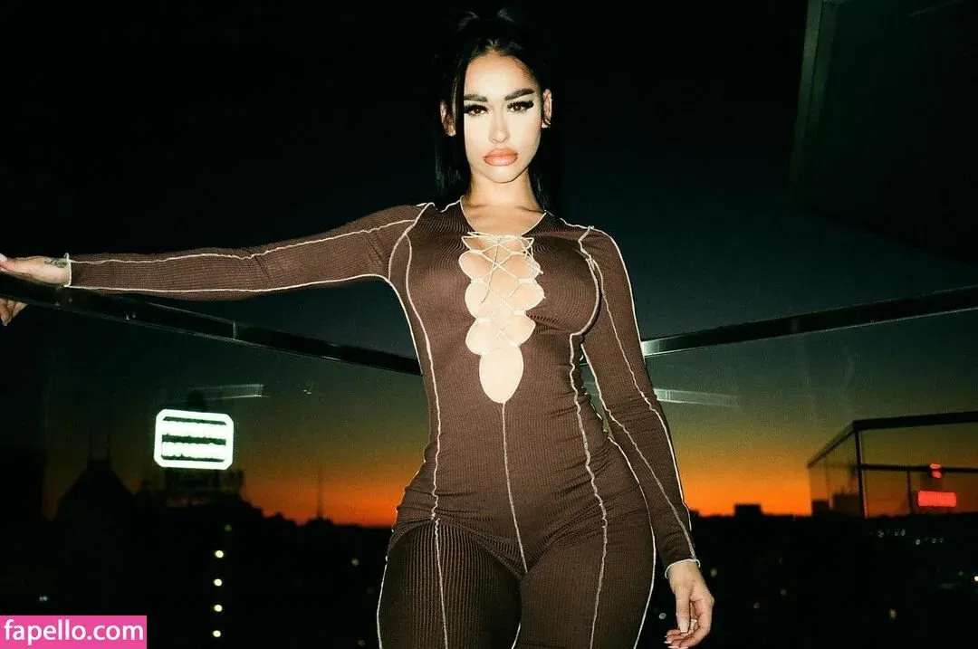 Stephanie Rao Onlyfans Photo Gallery 