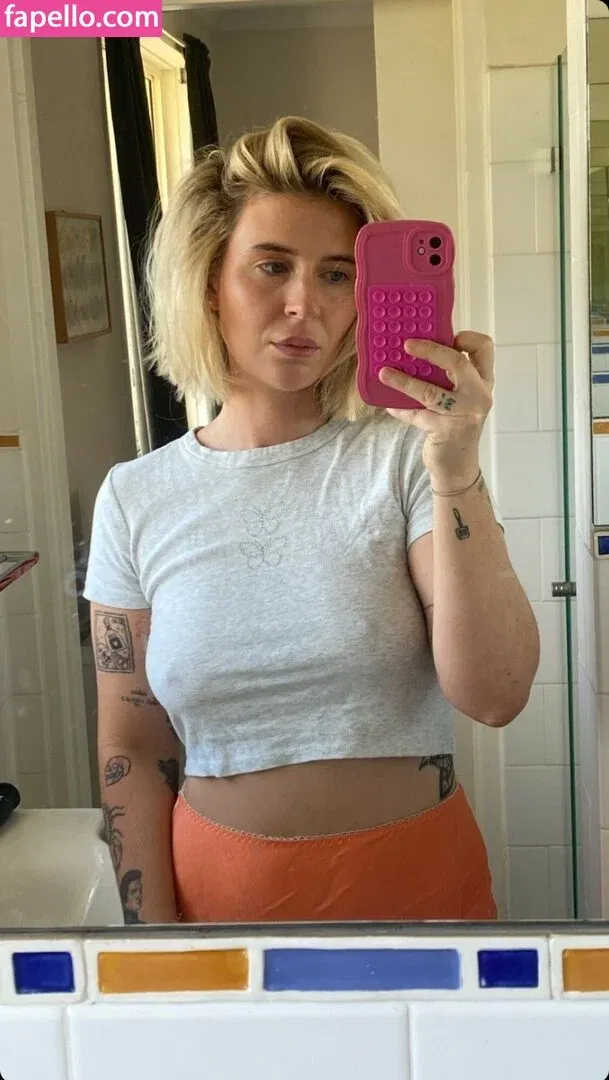 spicyjohnston Onlyfans Photo Gallery 