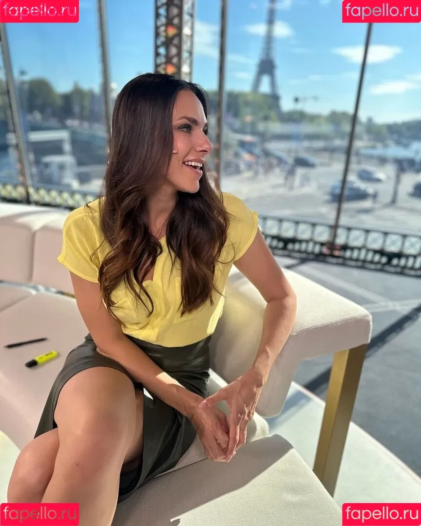 Esther Sedlaczek Onlyfans Photo Gallery 