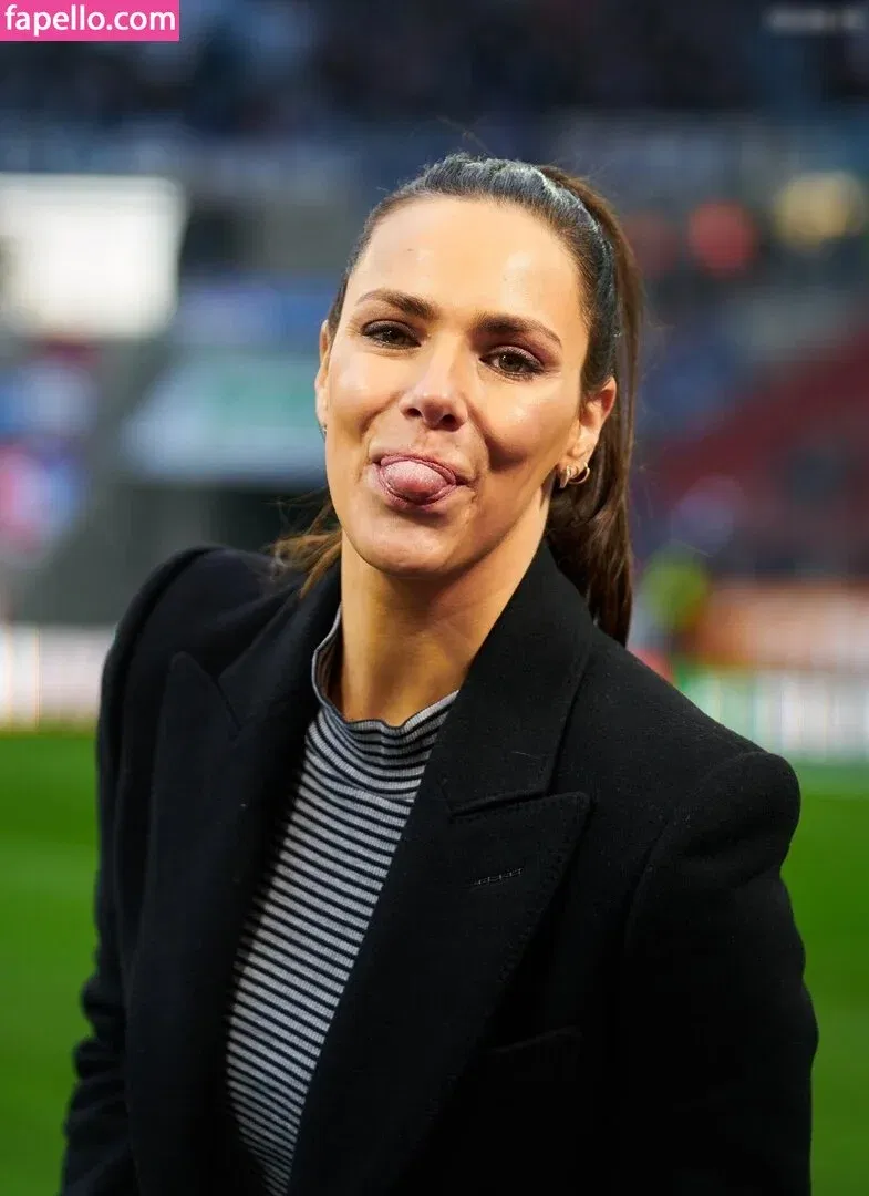 Esther Sedlaczek Onlyfans Photo Gallery 