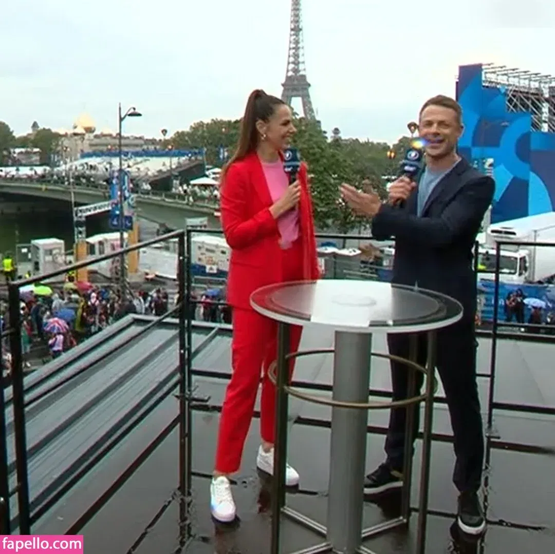 Esther Sedlaczek Onlyfans Photo Gallery 