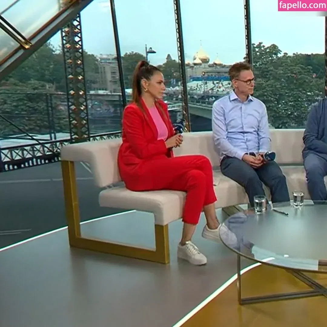 Esther Sedlaczek Onlyfans Photo Gallery 