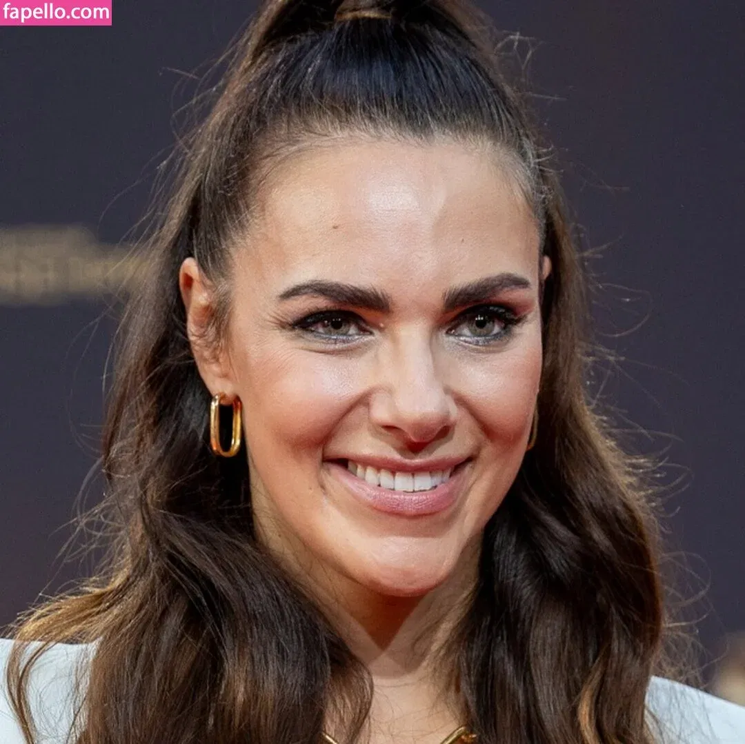 Esther Sedlaczek Onlyfans Photo Gallery 