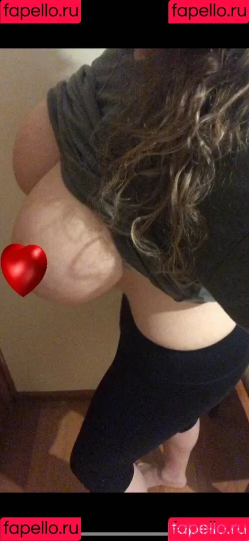 Pop Mary Onlyfans Photo Gallery 