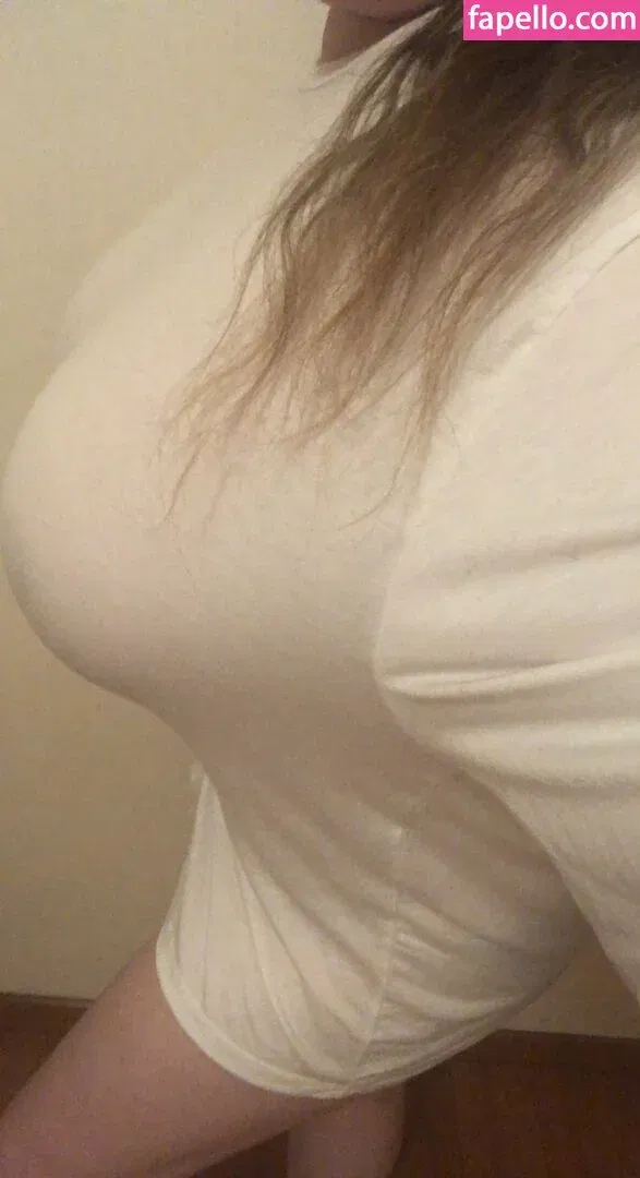 Pop Mary Onlyfans Photo Gallery 