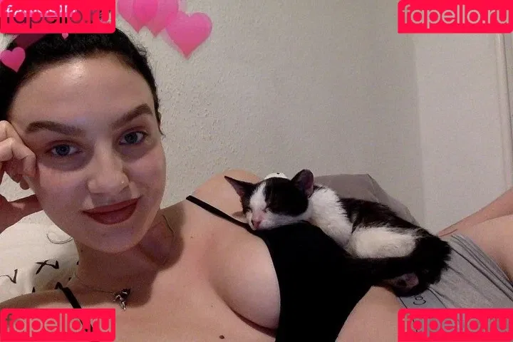 whosrobin Onlyfans Photo Gallery 