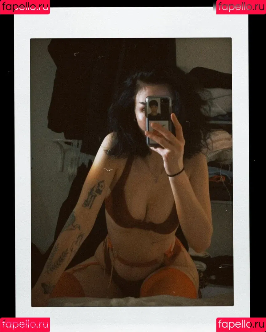 whosrobin Onlyfans Photo Gallery 