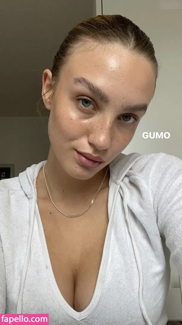 whosrobin Onlyfans Photo Gallery 