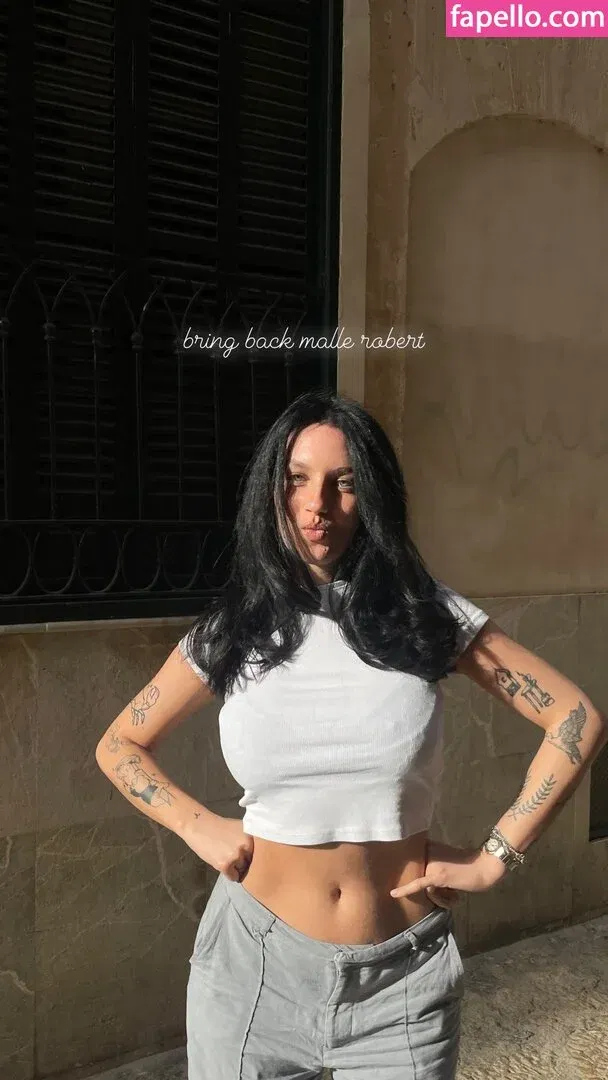 whosrobin Onlyfans Photo Gallery 