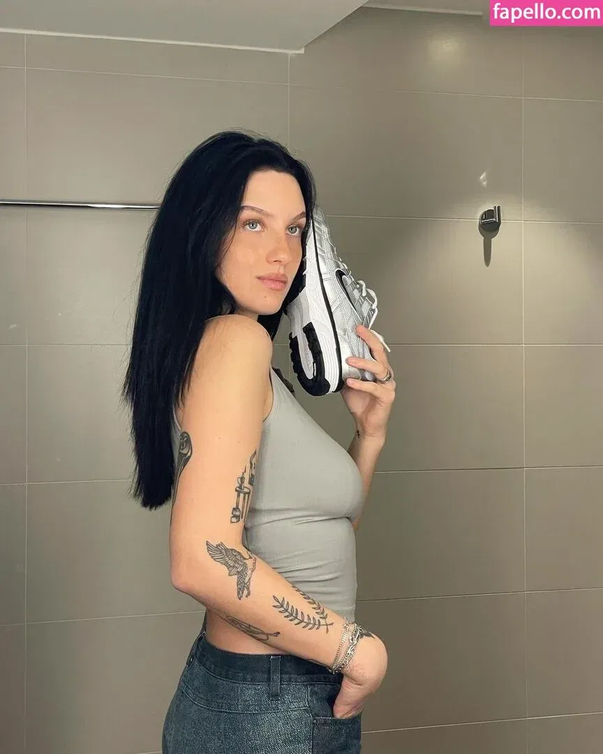 whosrobin Onlyfans Photo Gallery 