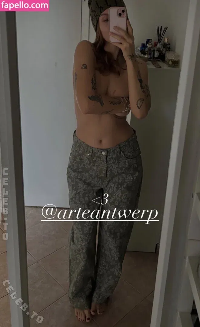 whosrobin Onlyfans Photo Gallery 