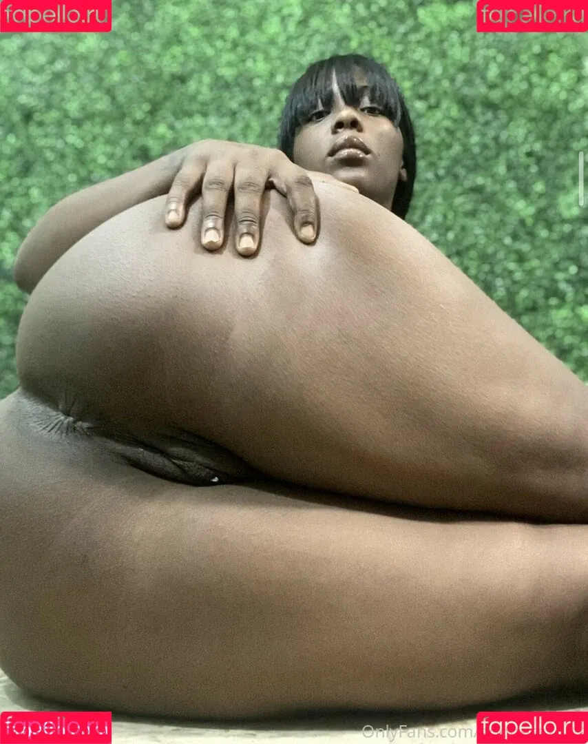 Itsgodesssssla Onlyfans Photo Gallery 