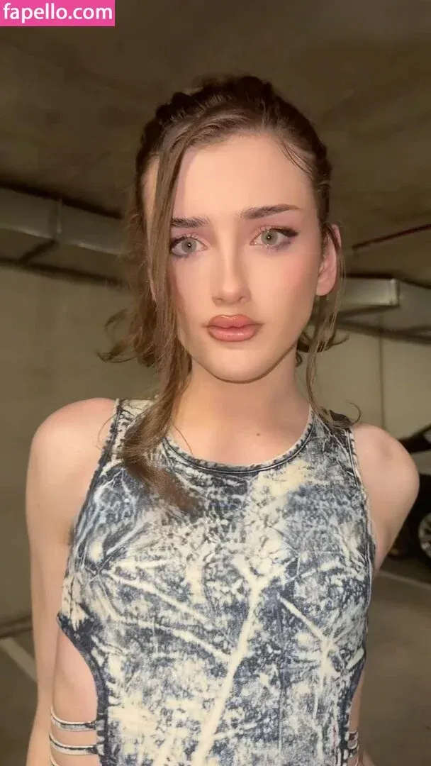 Venusmoorez Onlyfans Photo Gallery 