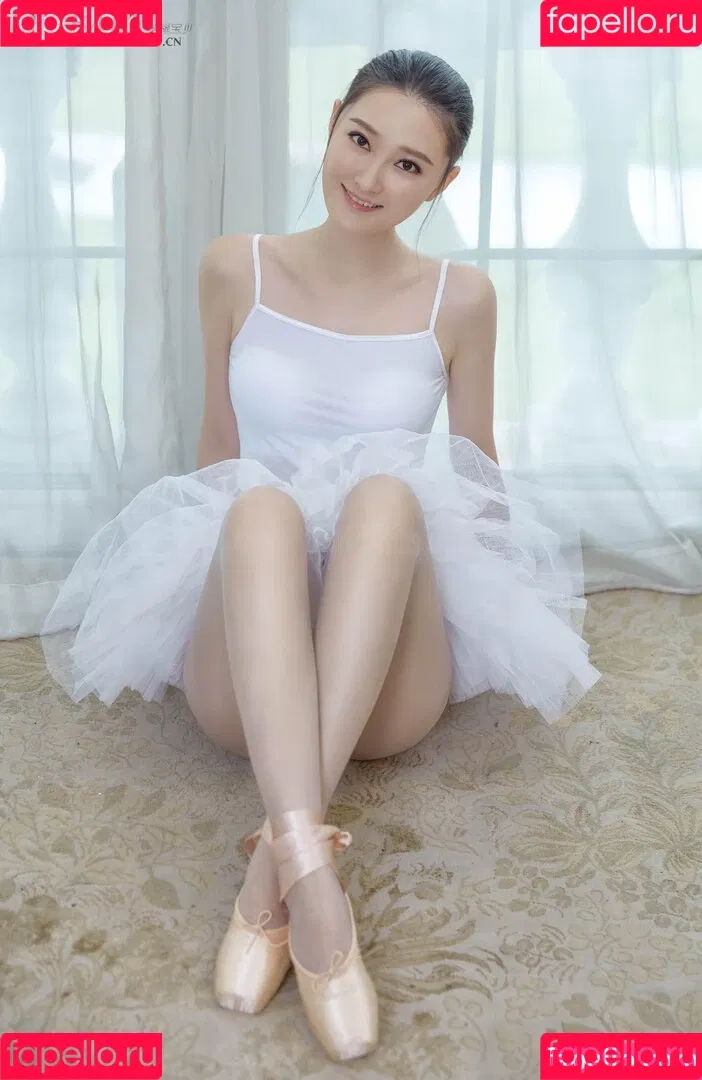 Legbaby Model Onlyfans Photo Gallery 