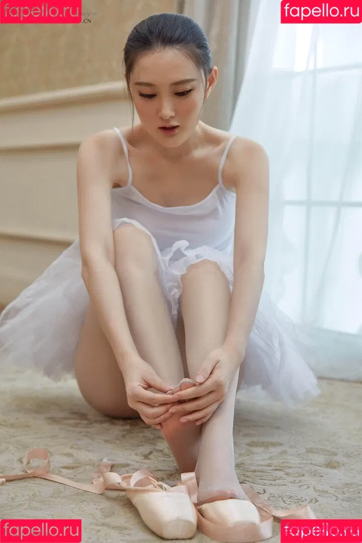 Legbaby Model Onlyfans Photo Gallery 