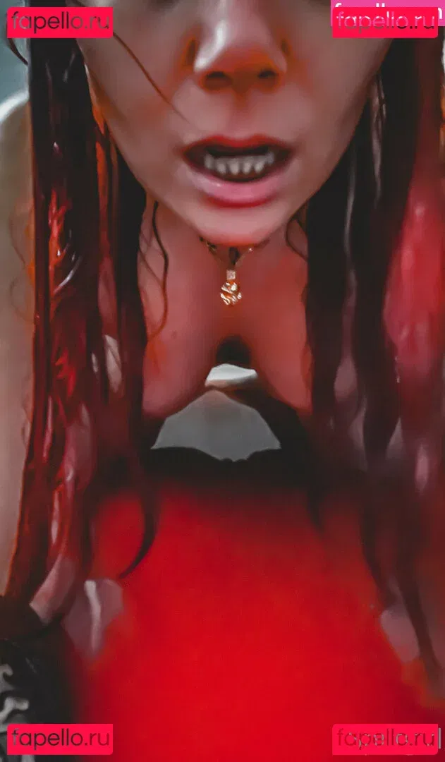 split.girl Onlyfans Photo Gallery 